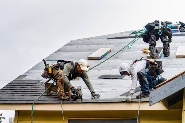 Professional Roofing technician working in Flat Top, WV